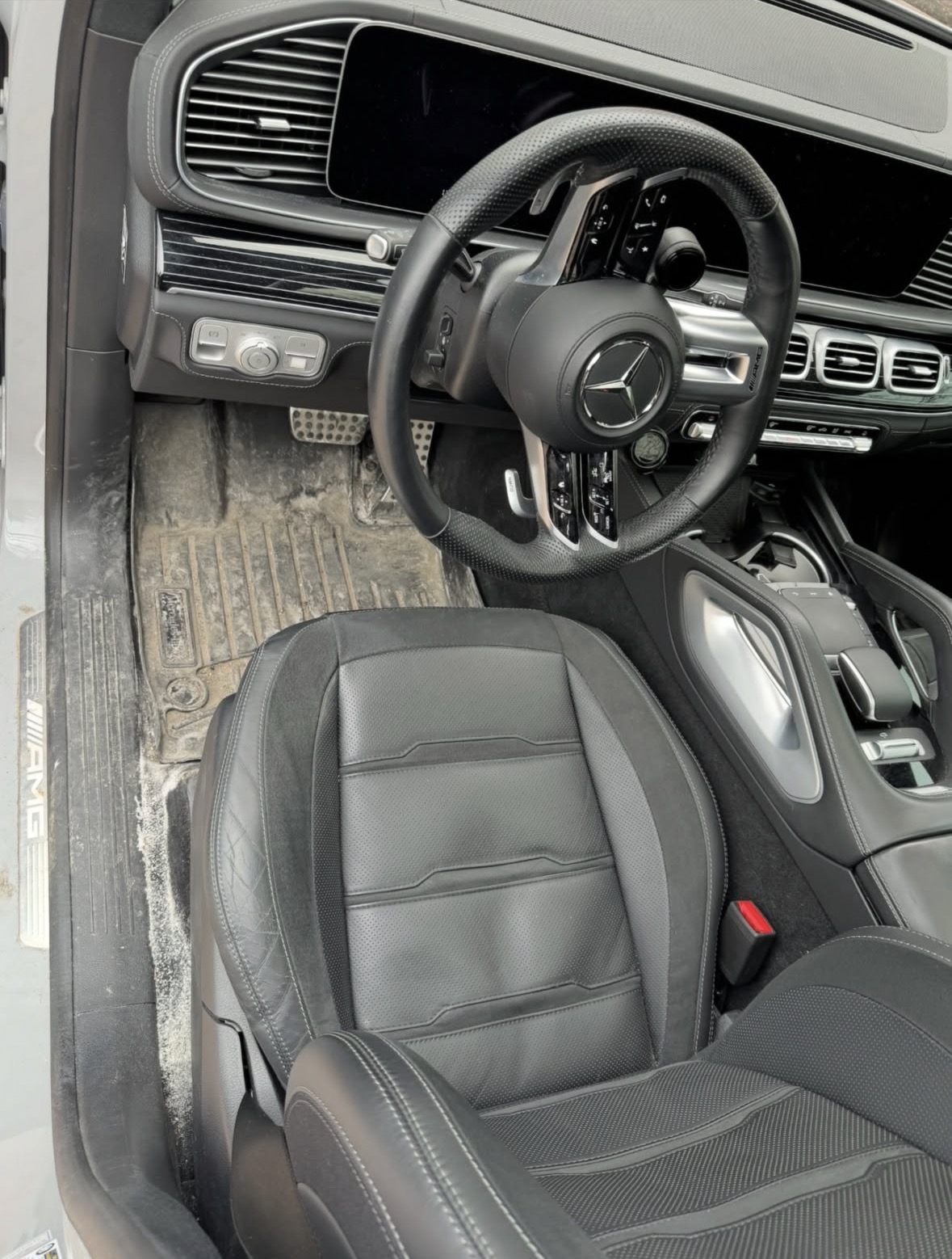 Before detailing — dusty interior